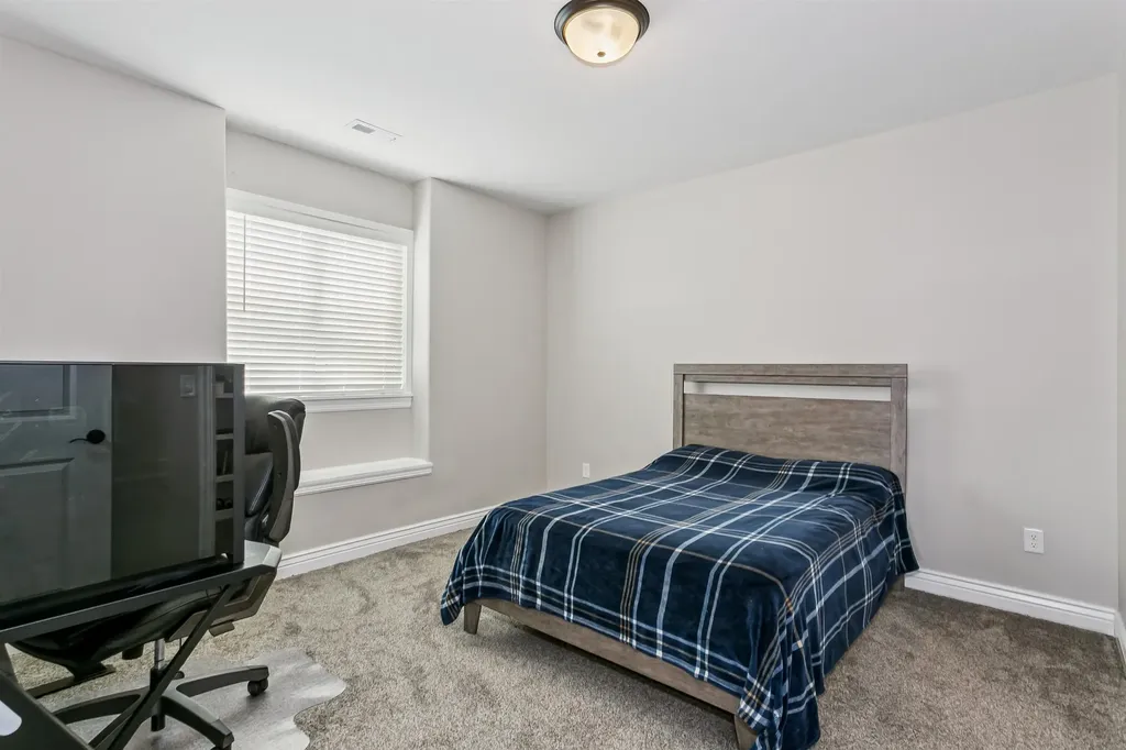 4705 N Elk Creek Drive Bel Aire KS 67226