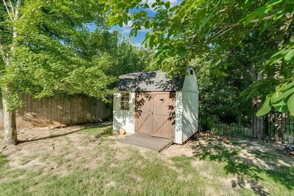 701 S Honeybrook Derby KS 67037