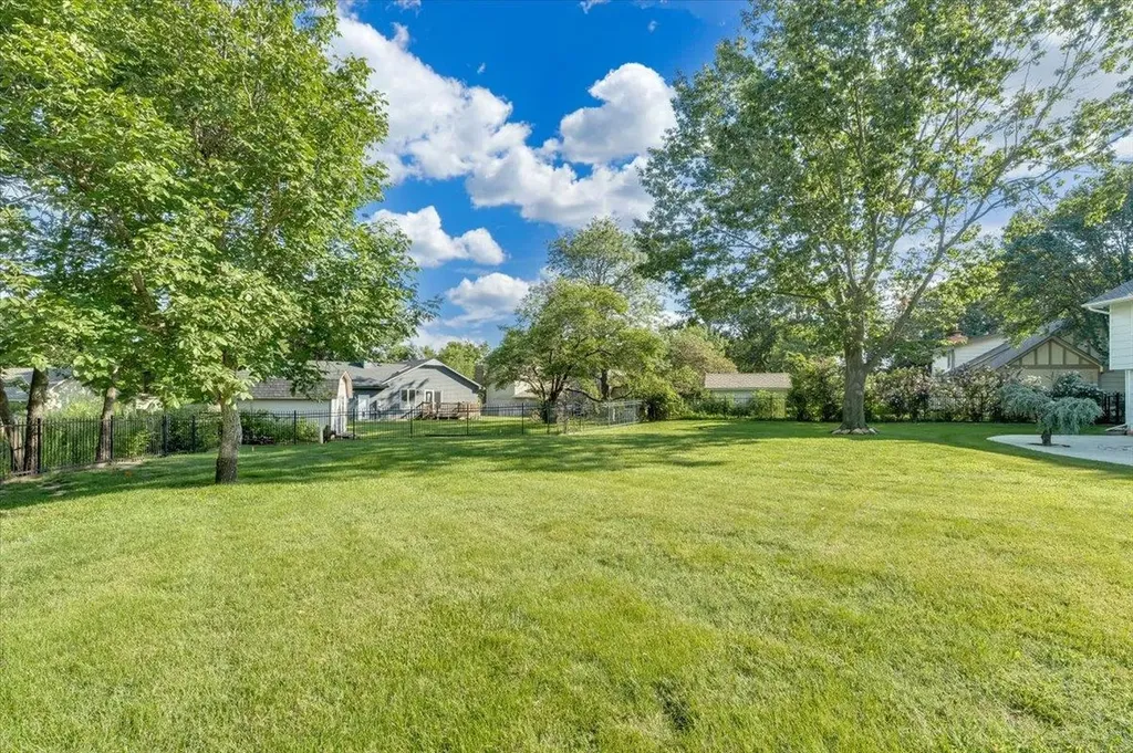 701 S Honeybrook Derby KS 67037