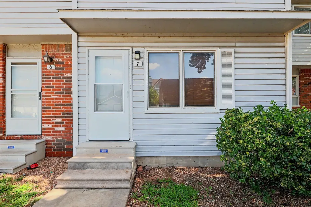 101 S Rock Road Derby KS 67037