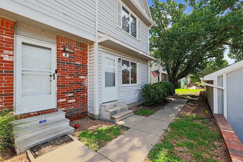 101 S Rock Road Derby KS 67037