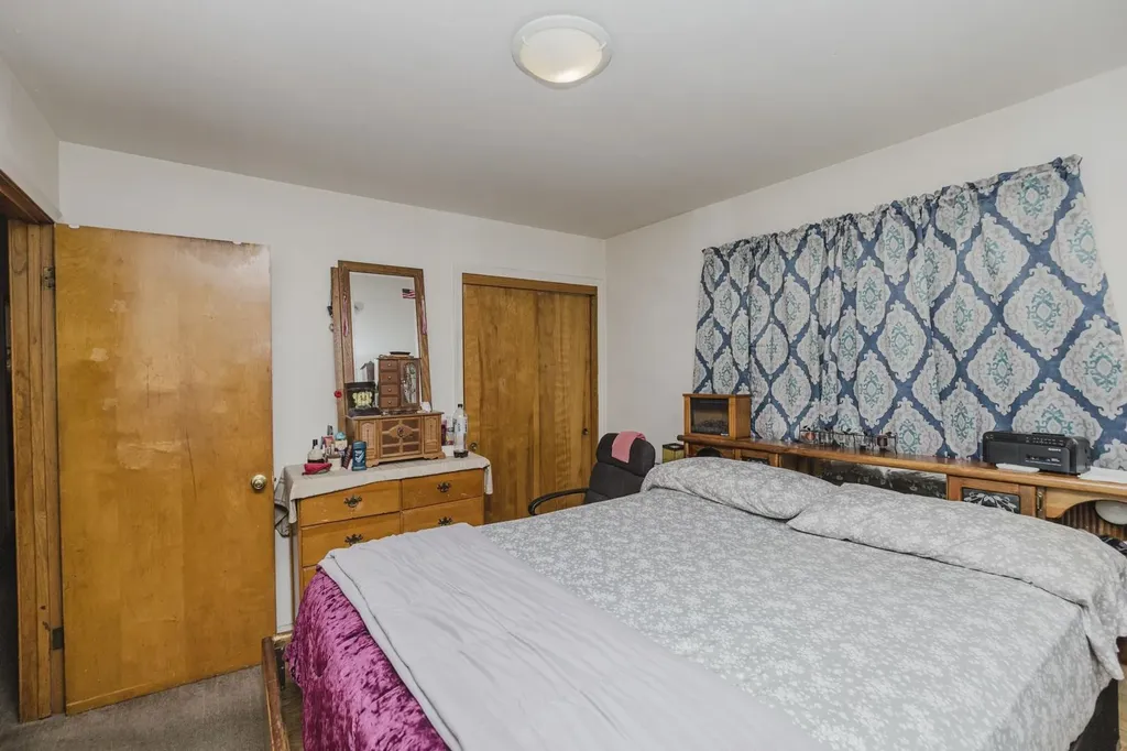 2613 Fairmount Wichita KS 67220