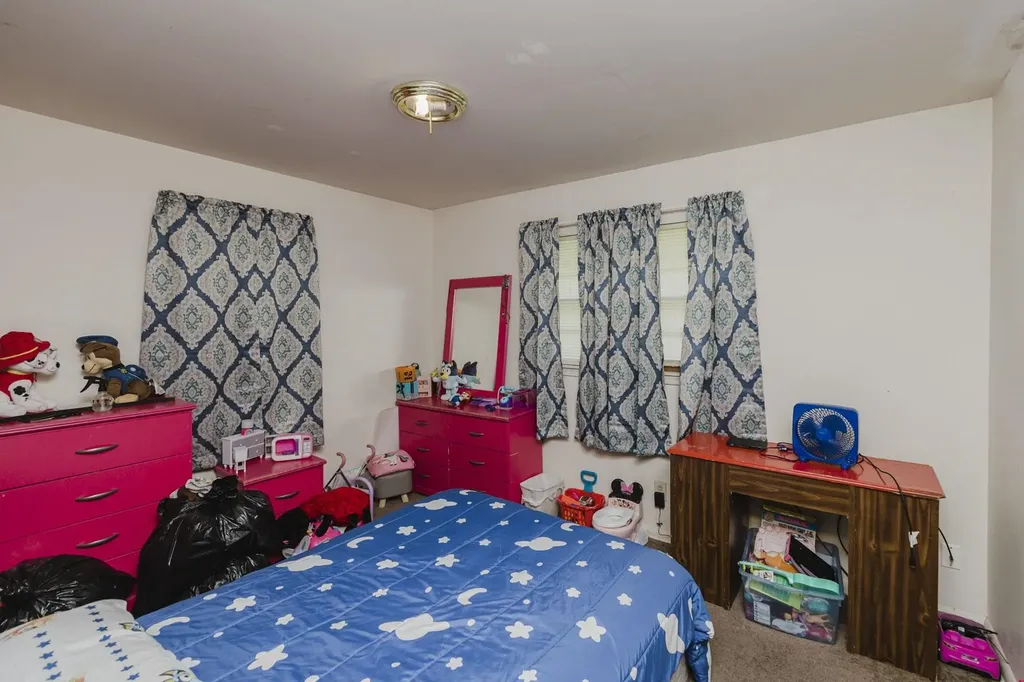 2613 Fairmount Wichita KS 67220