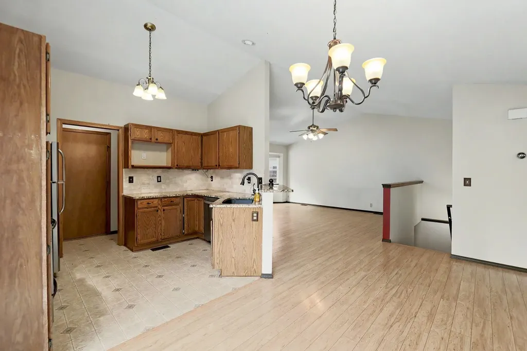 6525 E 39th Court Wichita KS 67226