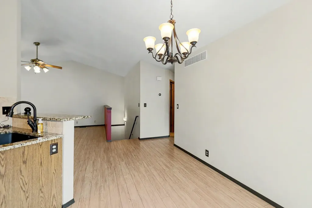 6525 E 39th Court Wichita KS 67226