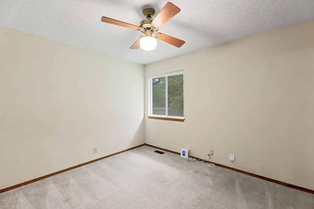 6525 E 39th Court Wichita KS 67226