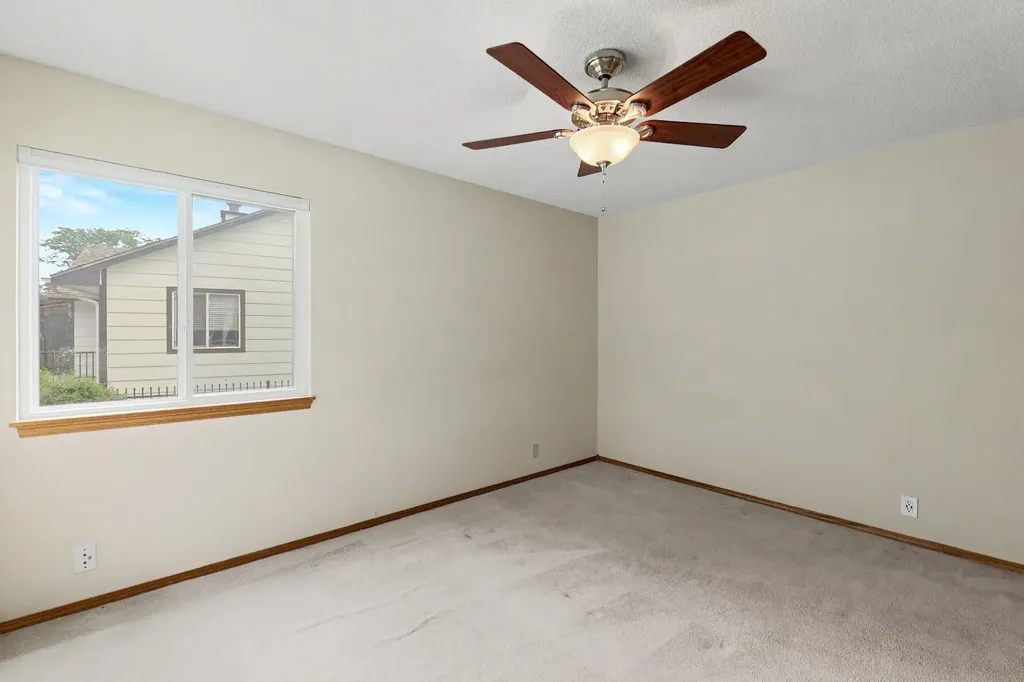6525 E 39th Court Wichita KS 67226