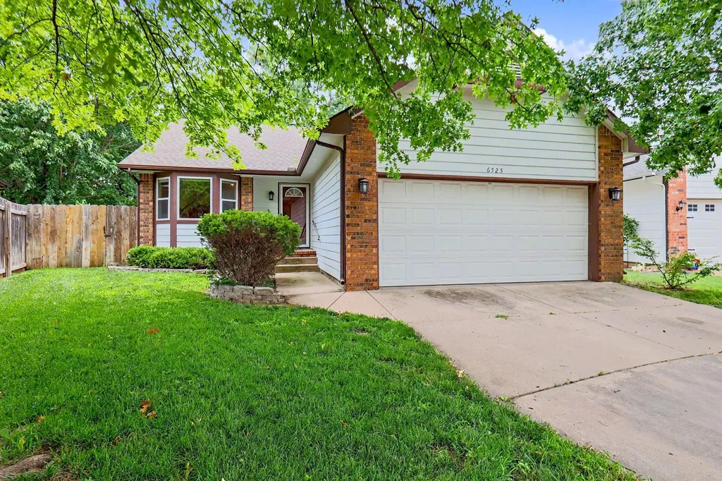 6525 E 39th Court Wichita KS 67226