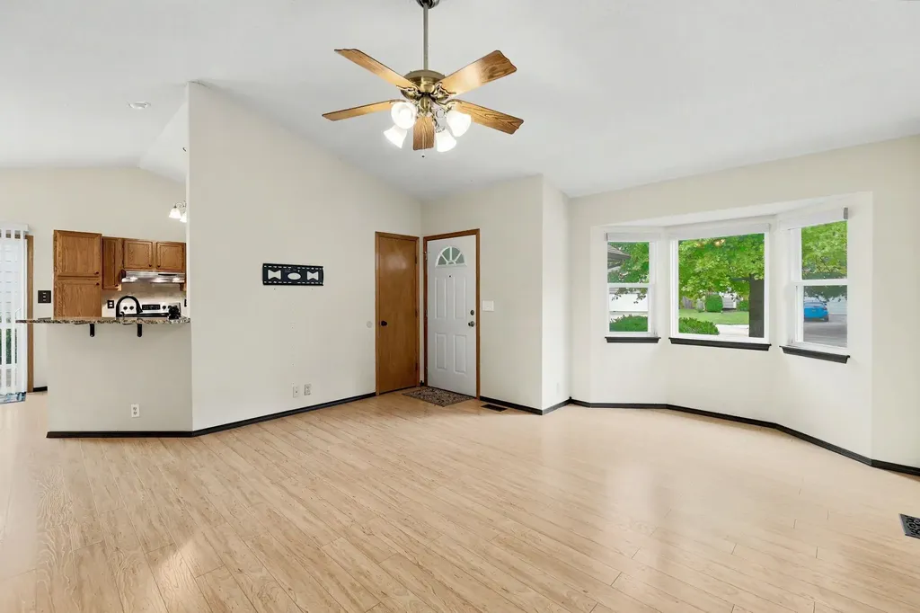 6525 E 39th Court Wichita KS 67226
