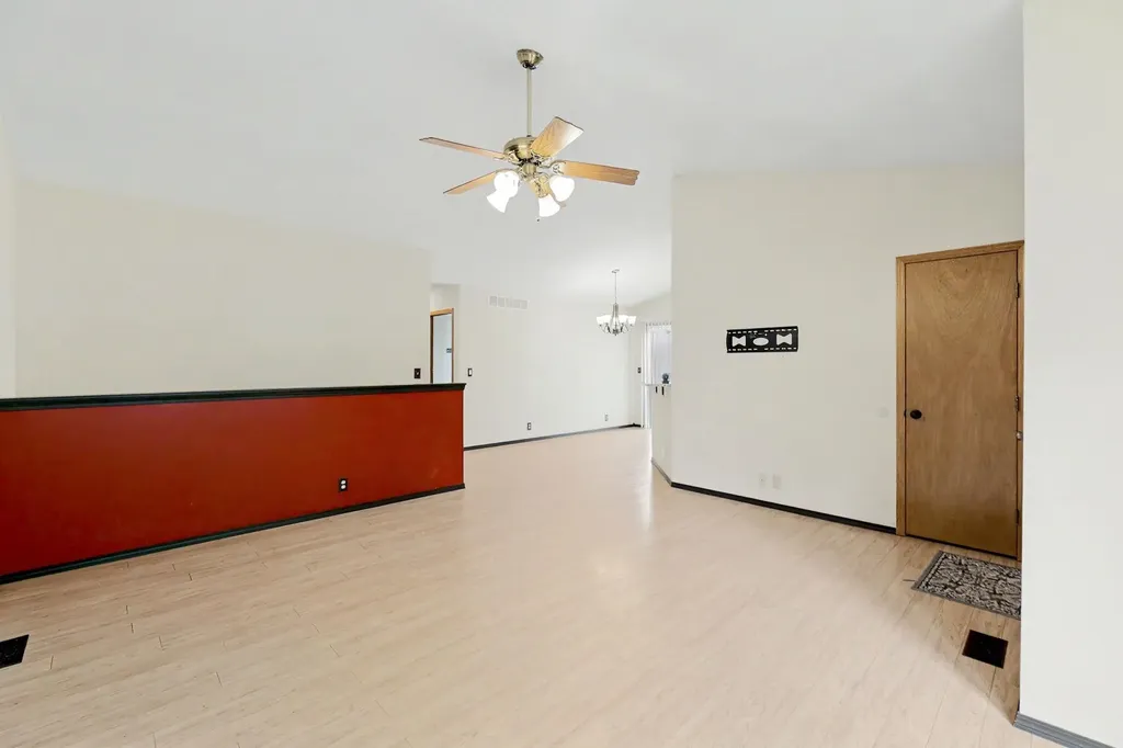 6525 E 39th Court Wichita KS 67226
