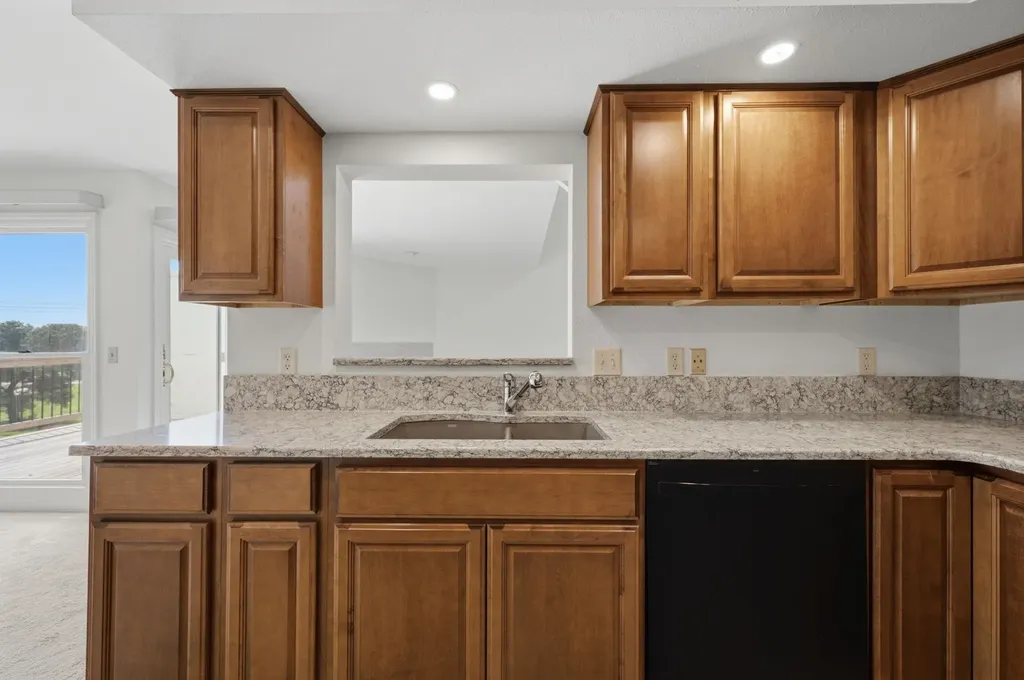 2614 N Executive Way Wichita KS 67226-1821