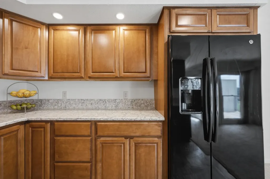 2614 N Executive Way Wichita KS 67226-1821