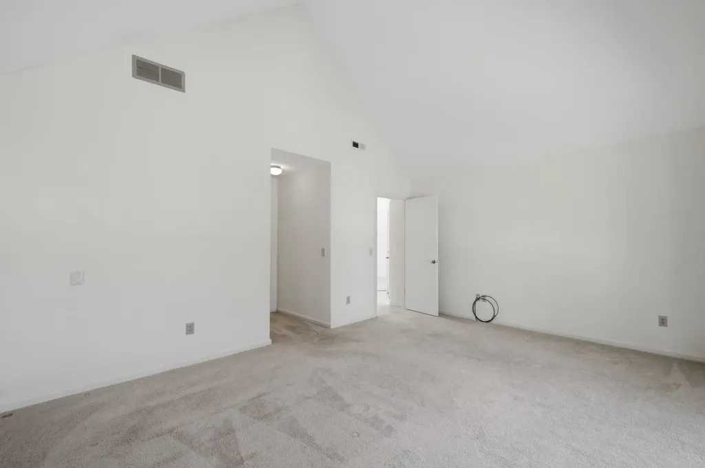 2614 N Executive Way Wichita KS 67226-1821