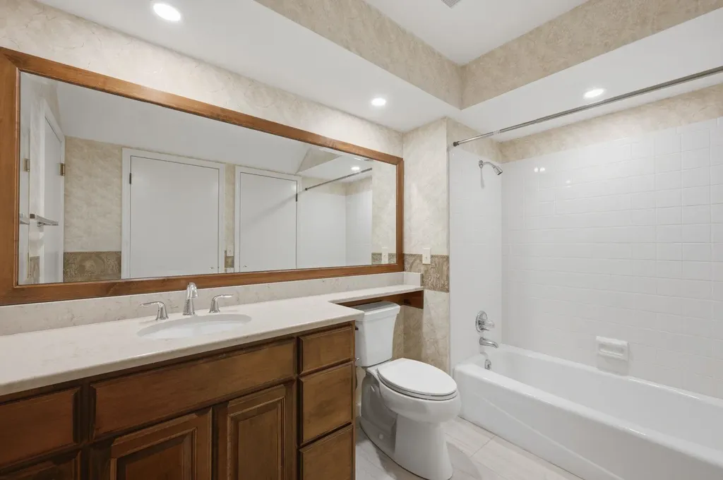 2614 N Executive Way Wichita KS 67226-1821