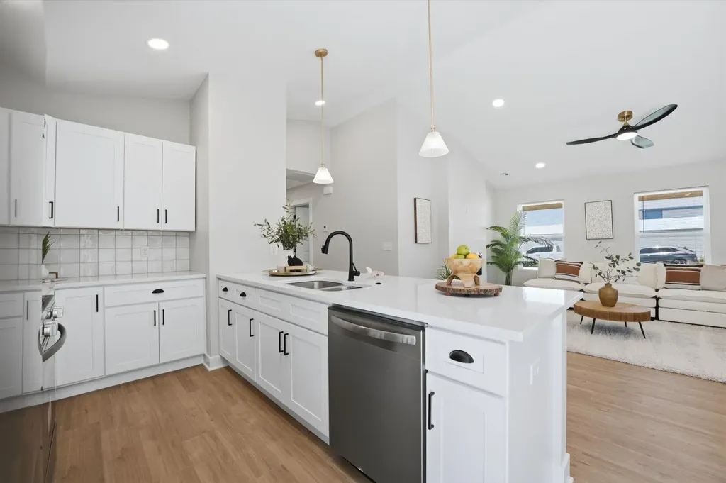 765 N Kansas Court Benton KS 67017
