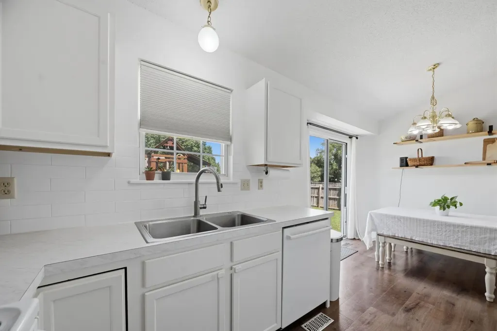 10939 W Dora Court Wichita KS 67209