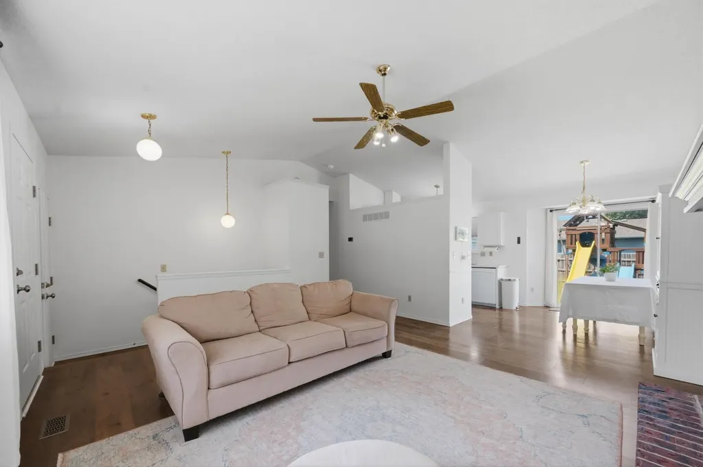 10939 W Dora Court Wichita KS 67209