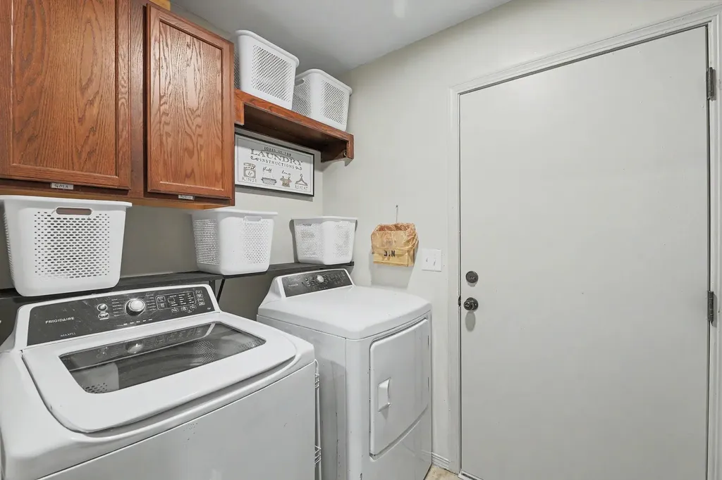 1419 E Alise Derby KS 67037