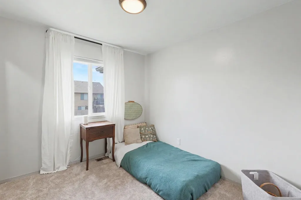 1419 E Alise Derby KS 67037