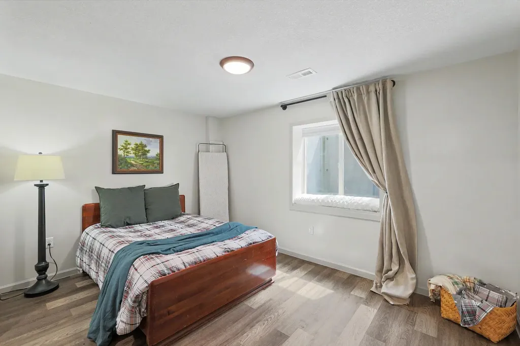 1419 E Alise Derby KS 67037