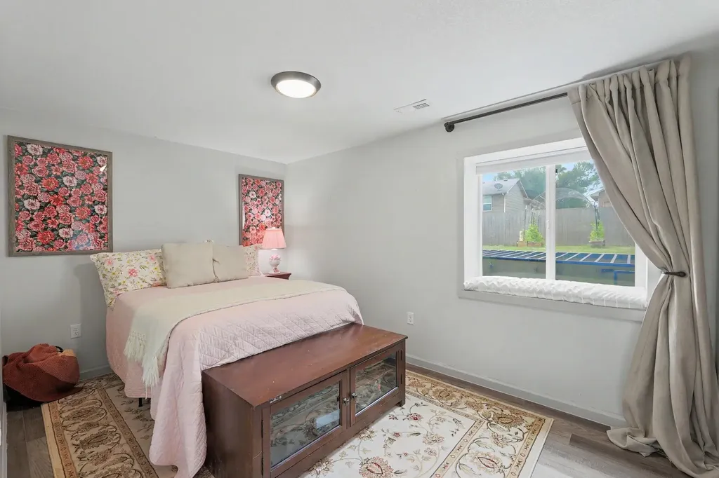 1419 E Alise Derby KS 67037