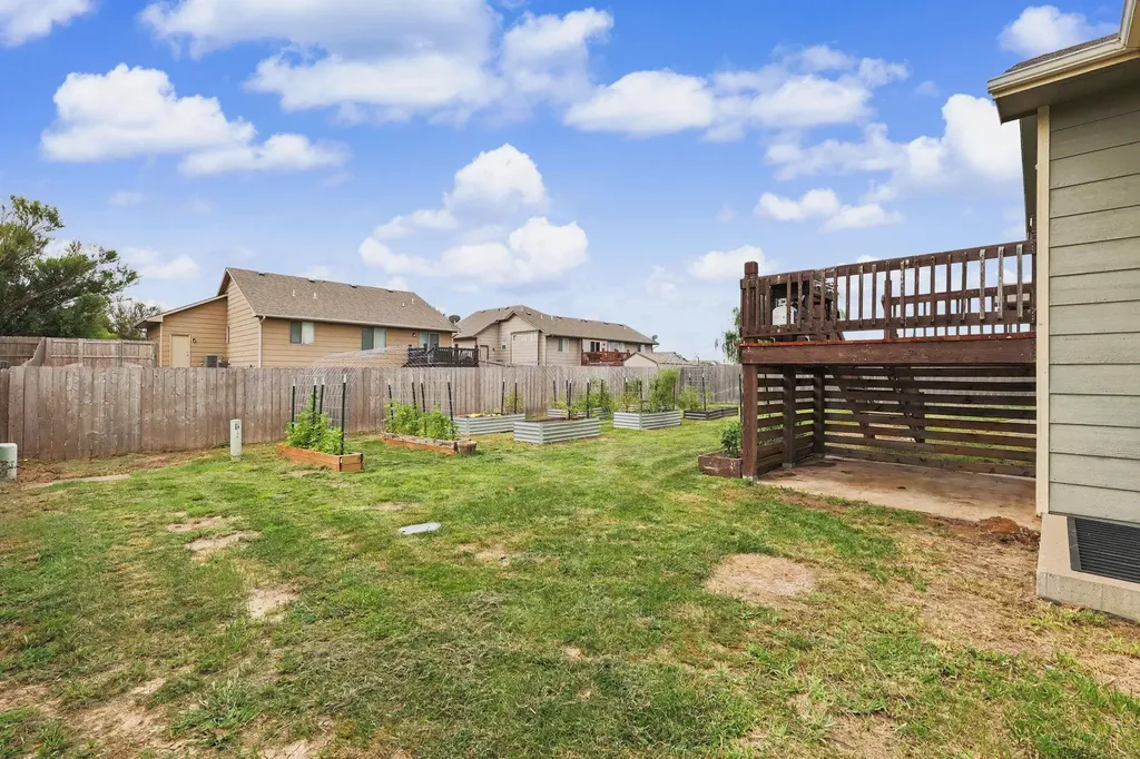 1419 E Alise Derby KS 67037