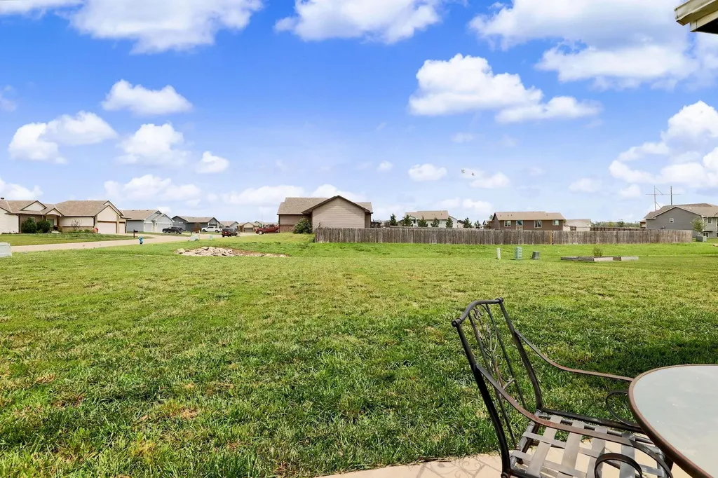 2402 E Velvet Leaf Court Andover KS 67002