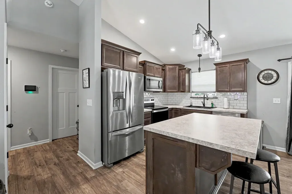 2402 E Velvet Leaf Court Andover KS 67002