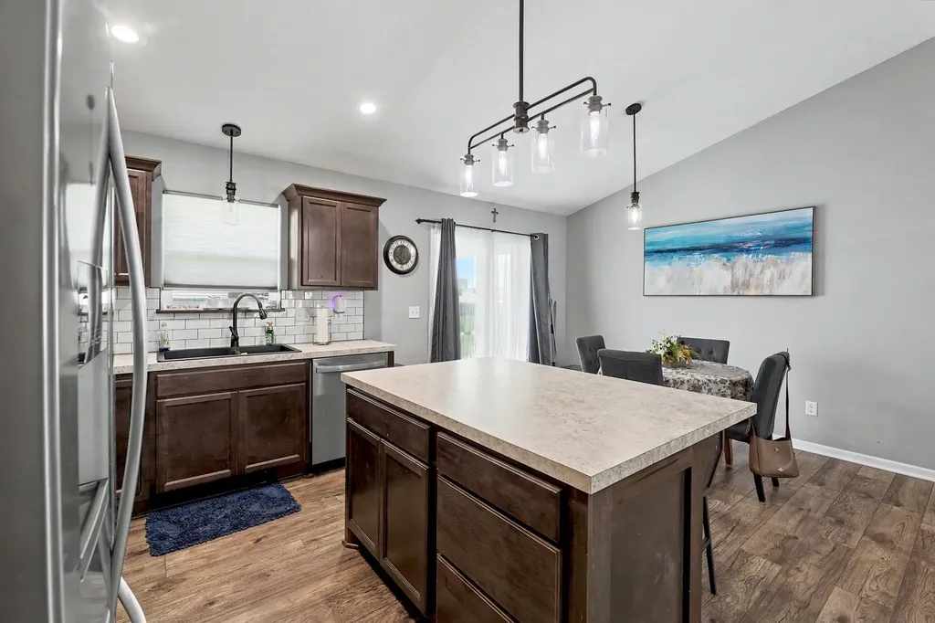 2402 E Velvet Leaf Court Andover KS 67002