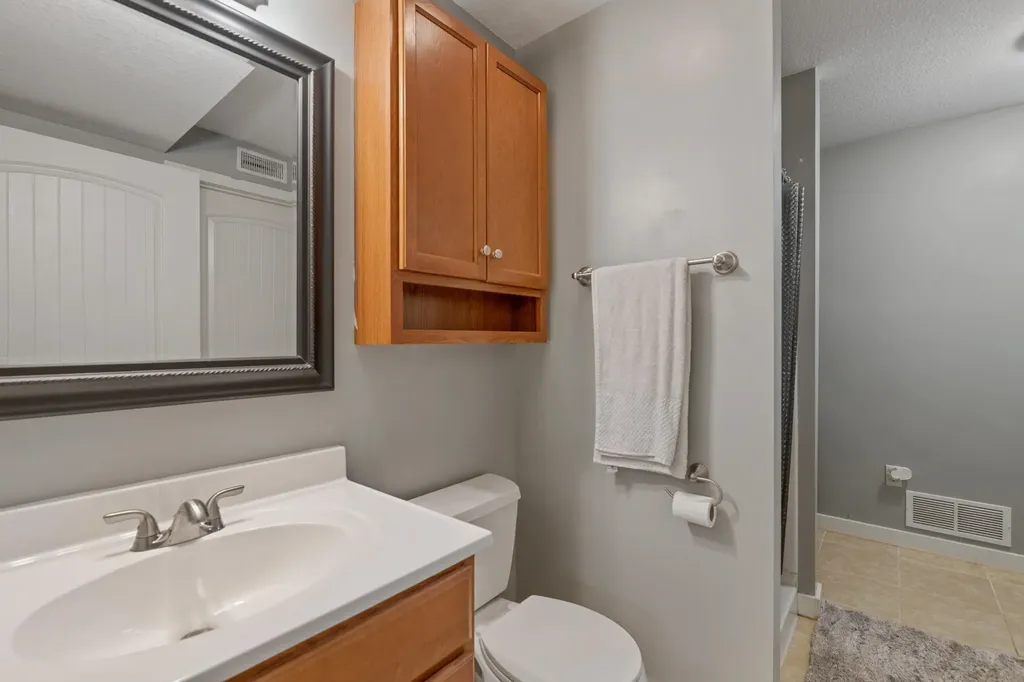 1519 S Martinson Wichita KS 67213