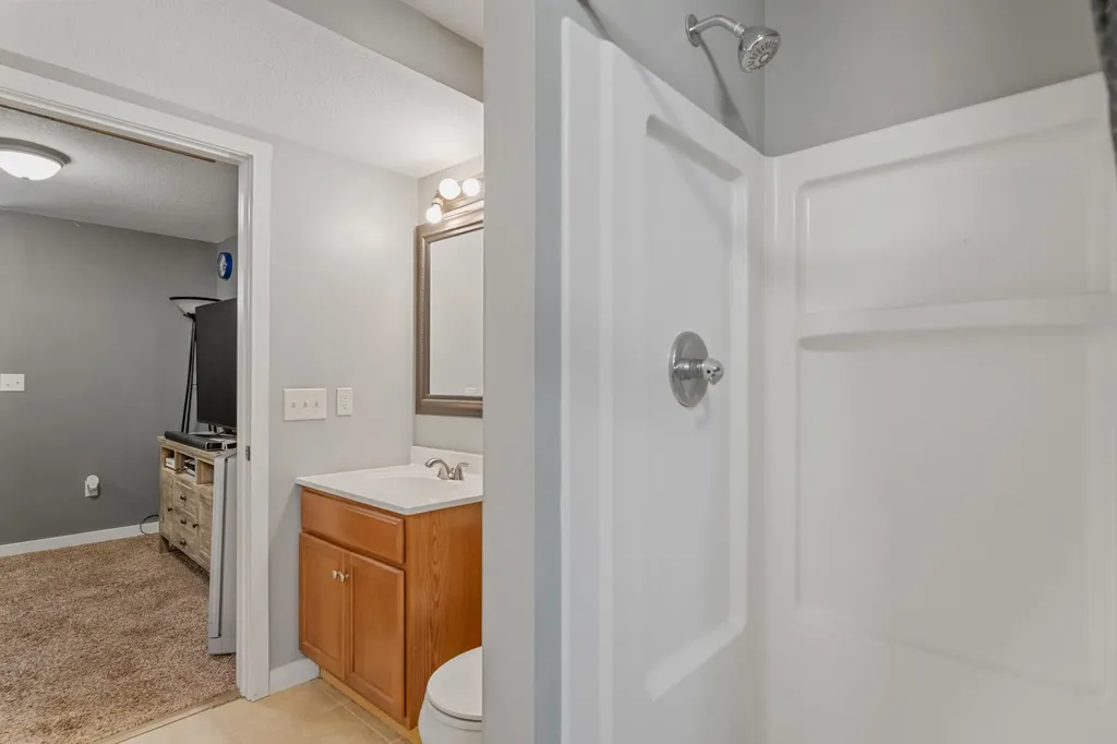 1519 S Martinson Wichita KS 67213