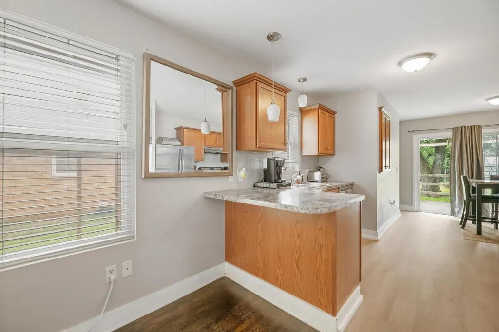 1519 S Martinson Wichita KS 67213
