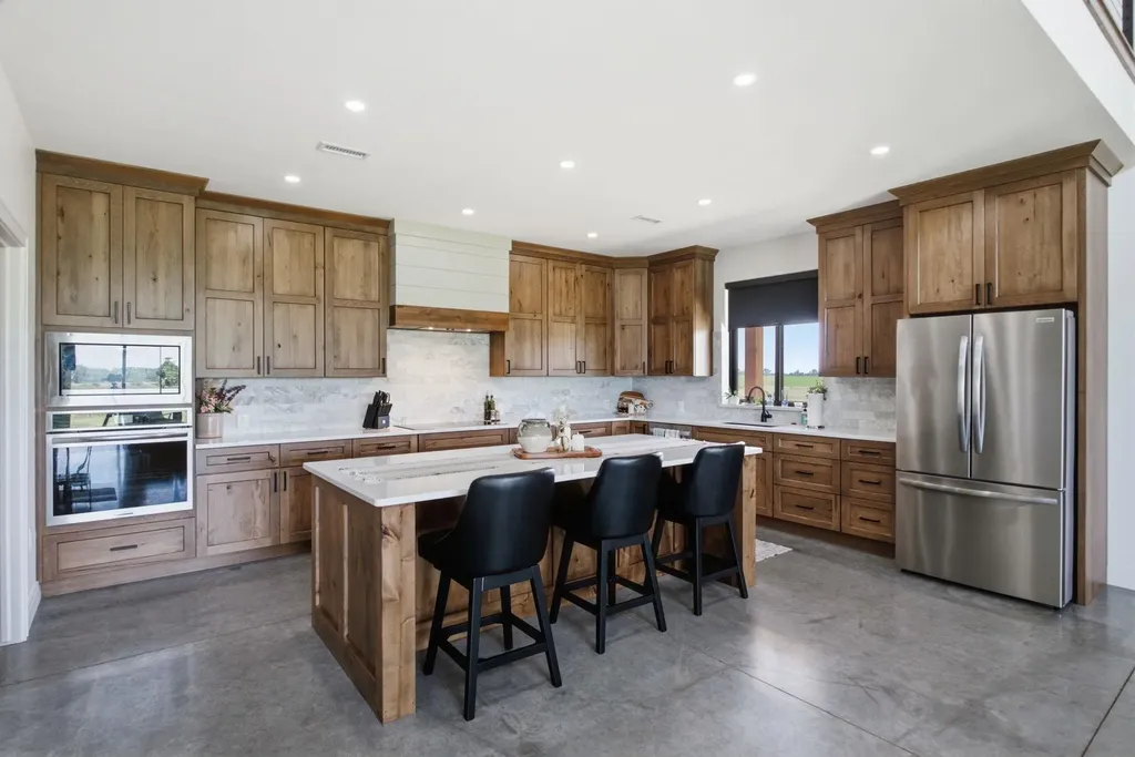 16078 E Bluff Street Cheney KS 67025