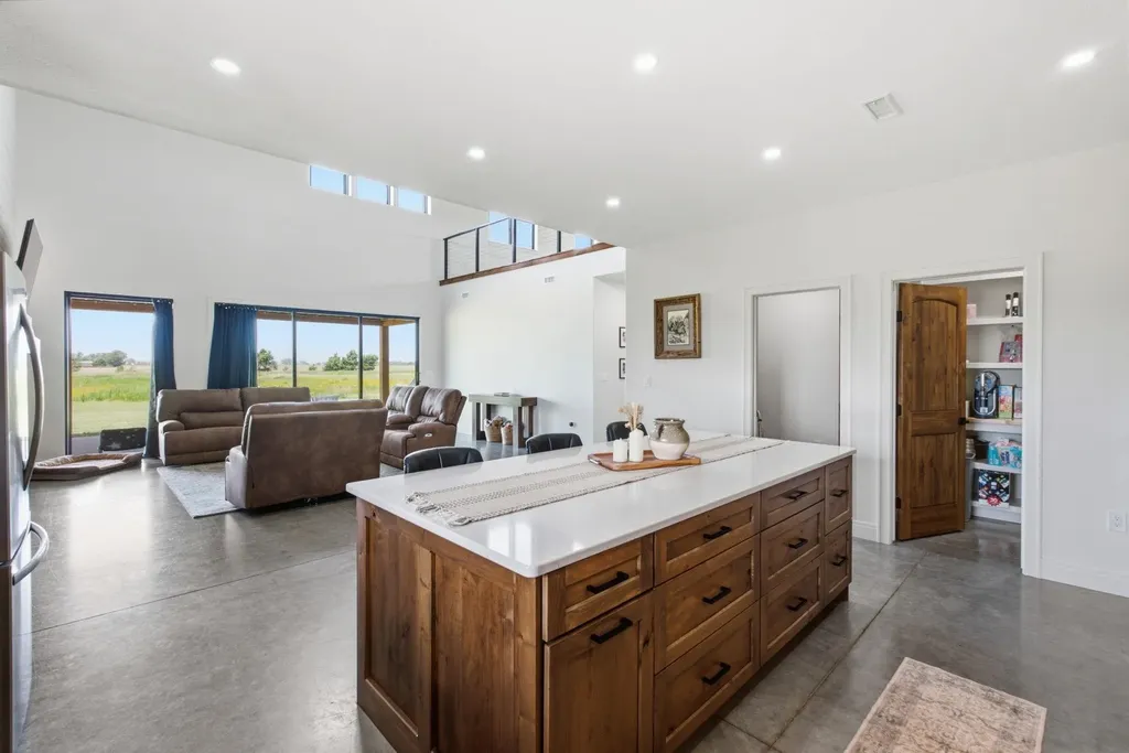 16078 E Bluff Street Cheney KS 67025