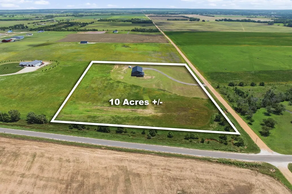 16078 E Bluff Street Cheney KS 67025