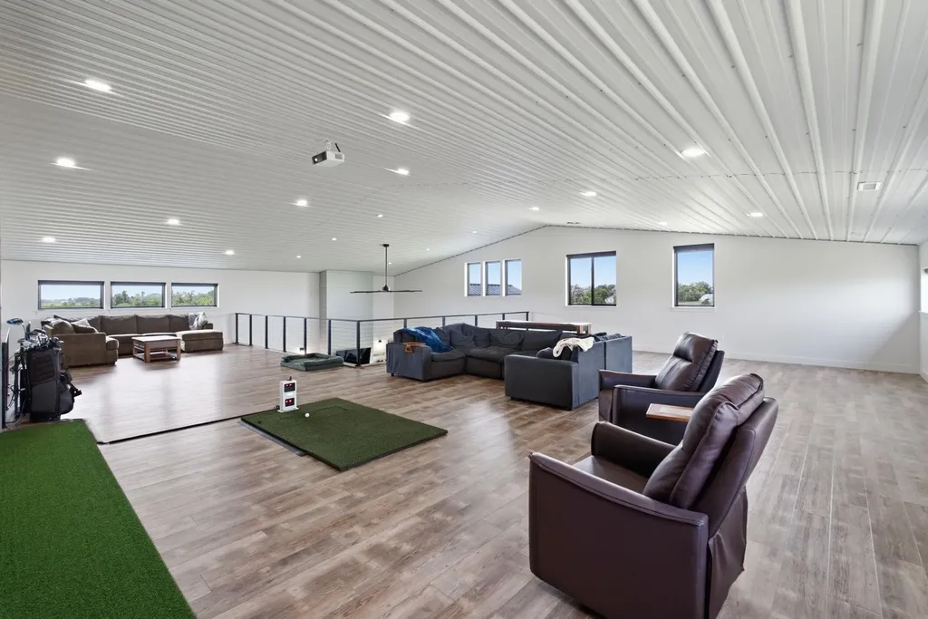 16078 E Bluff Street Cheney KS 67025