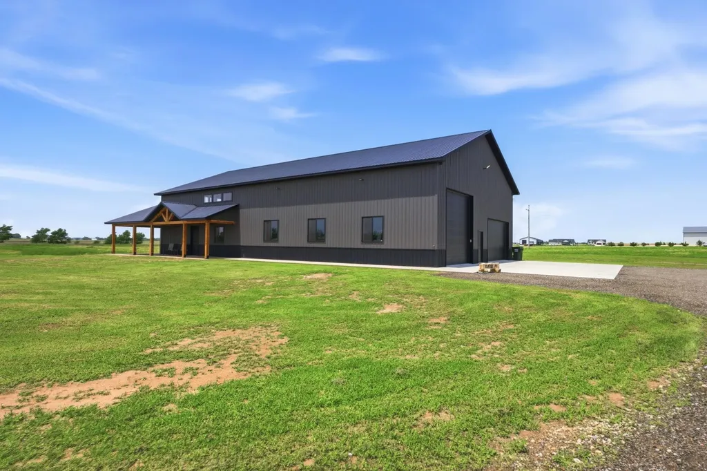 16078 E Bluff Street Cheney KS 67025