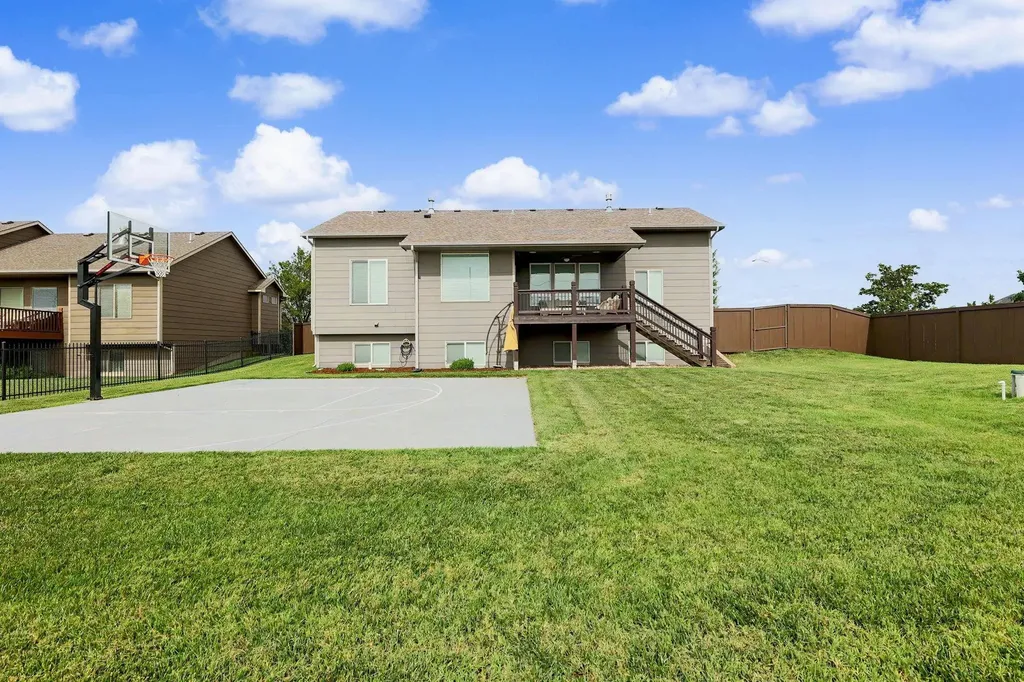 12753 E 27th Court N Wichita KS 67226