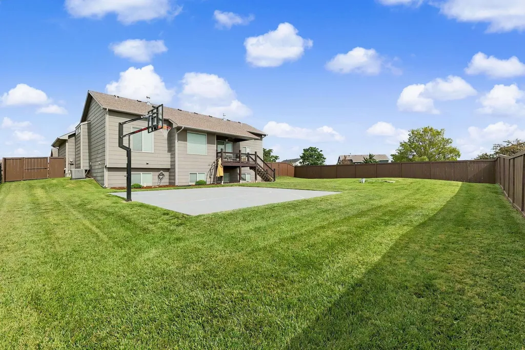 12753 E 27th Court N Wichita KS 67226