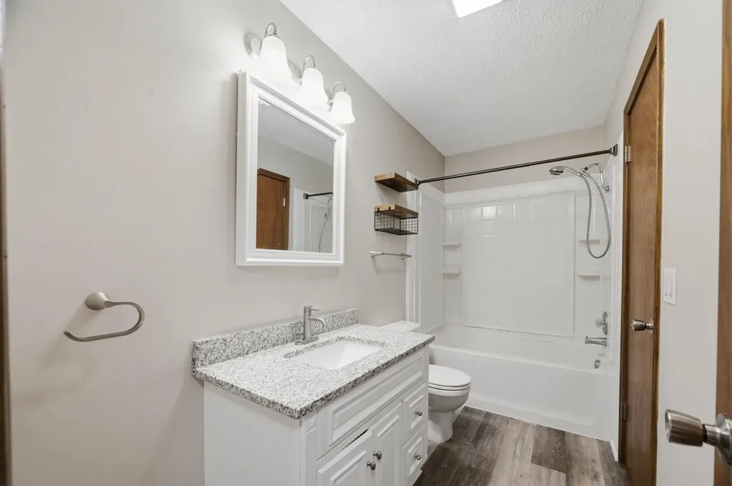 2547 S Yellowstone Court Wichita KS 67215