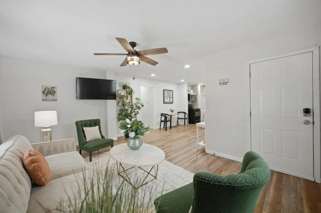 549-551 S Glendale Avenue Wichita KS 67218