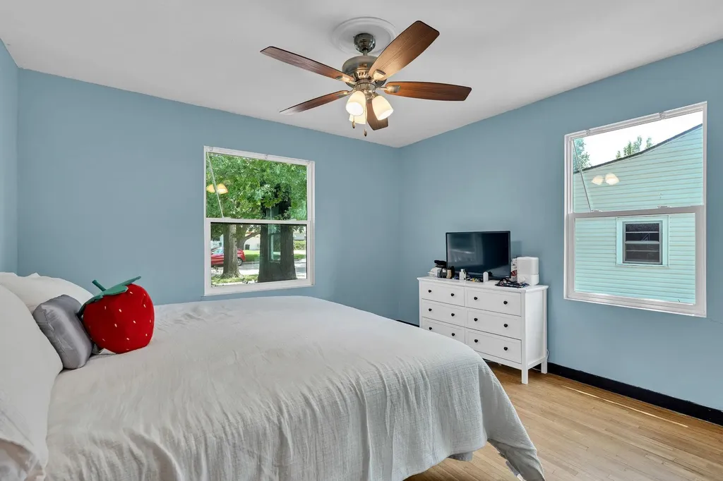645 S Waverly Drive Wichita KS 67218