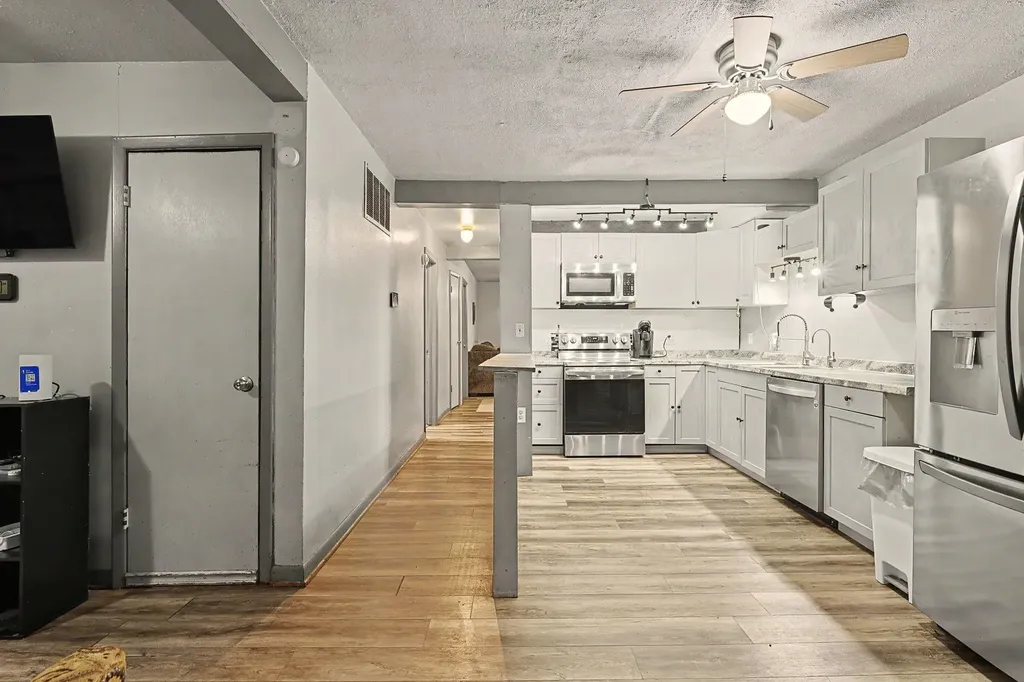 1556 N Poplar Wichita KS 67214