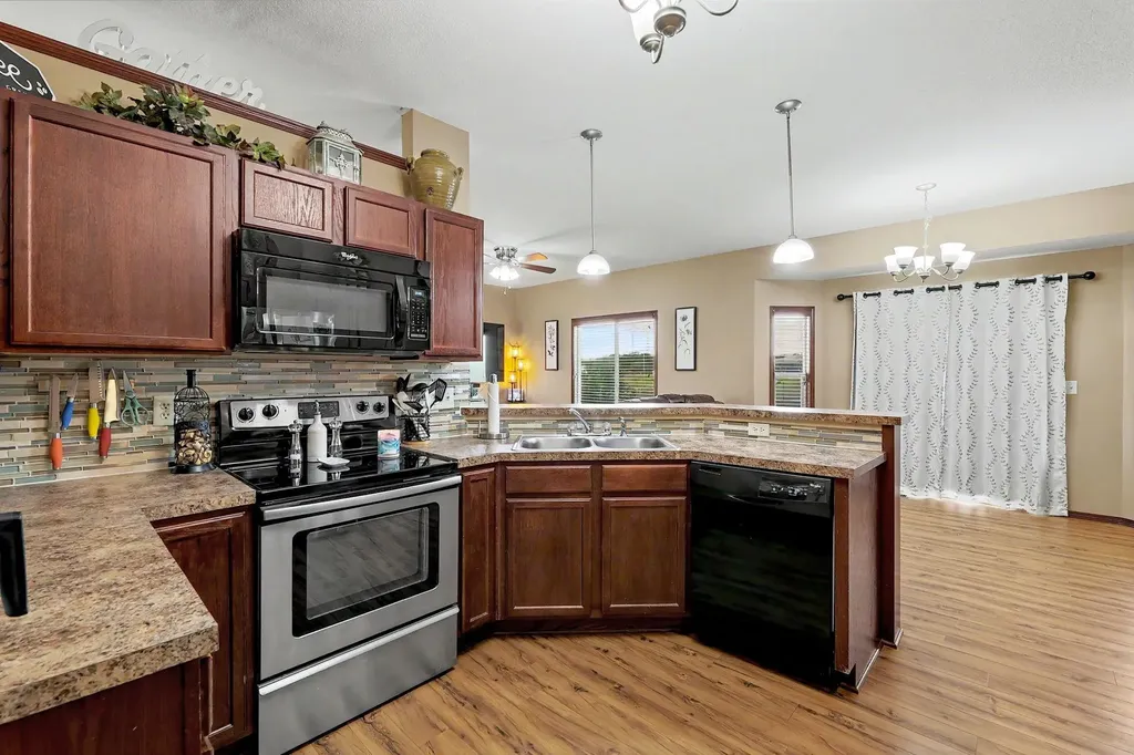 1455 N Aster Andover KS 67002