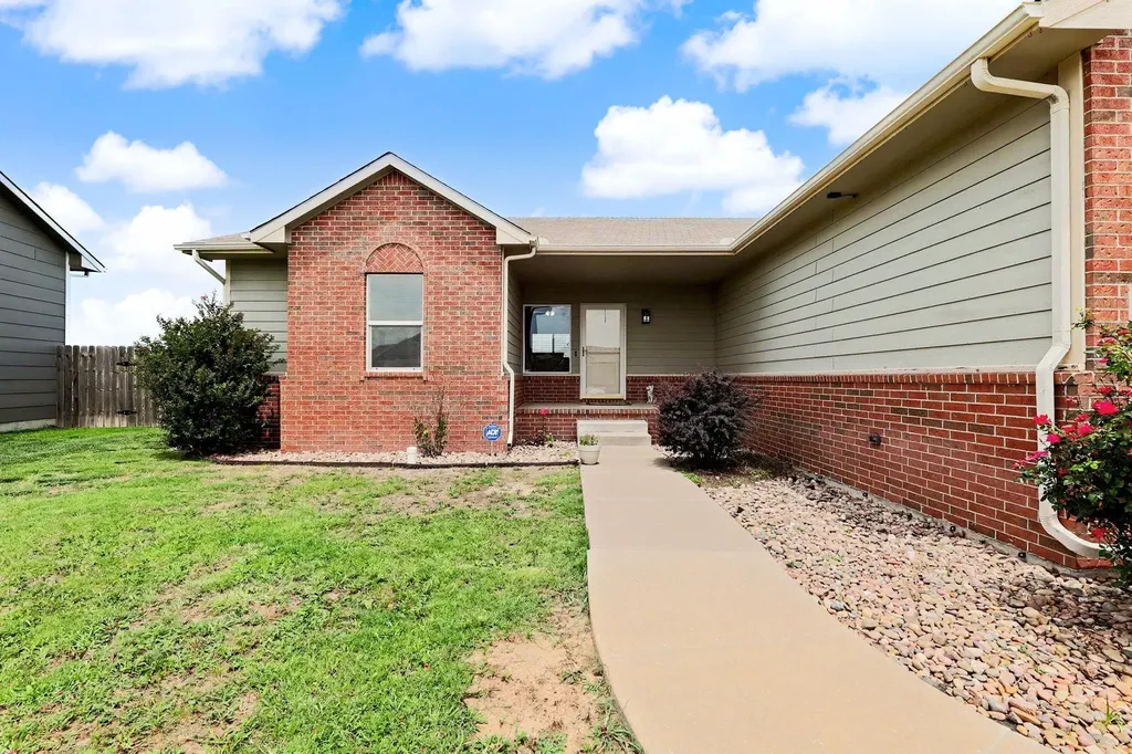 1455 N Aster Andover KS 67002