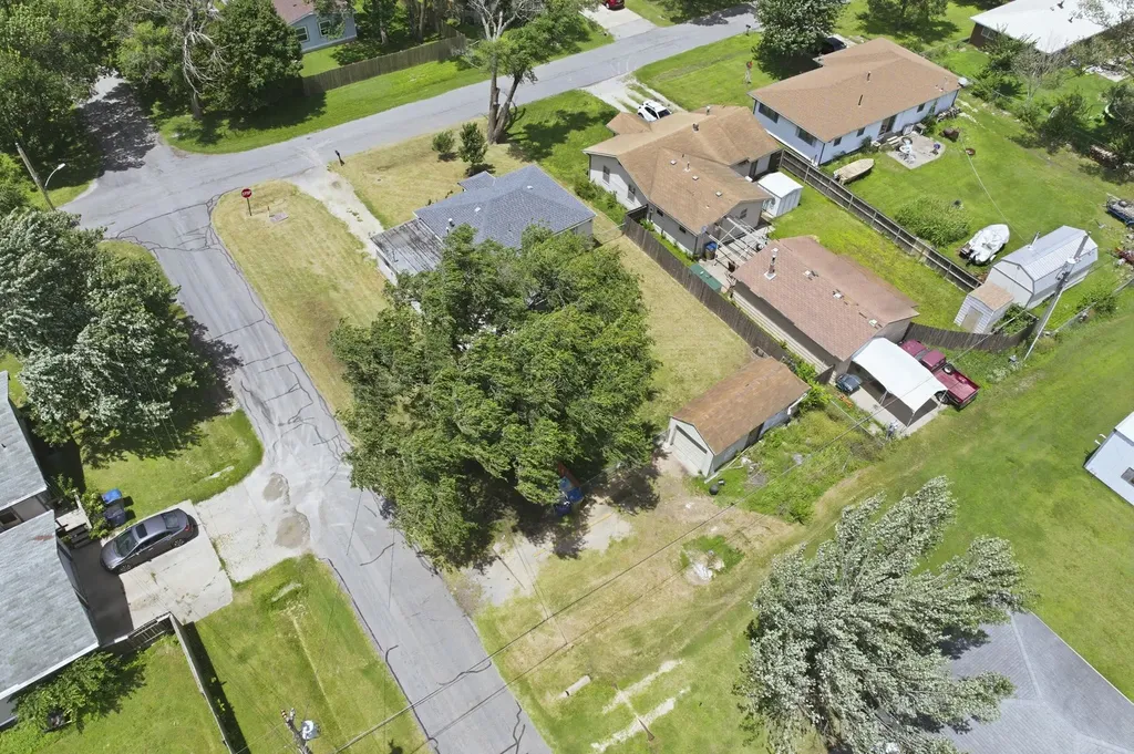 410 N Kansas Street Benton KS 67017-9001