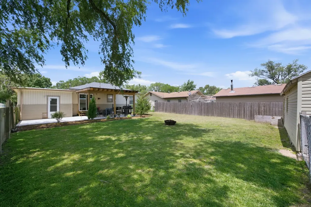 410 N Kansas Street Benton KS 67017-9001