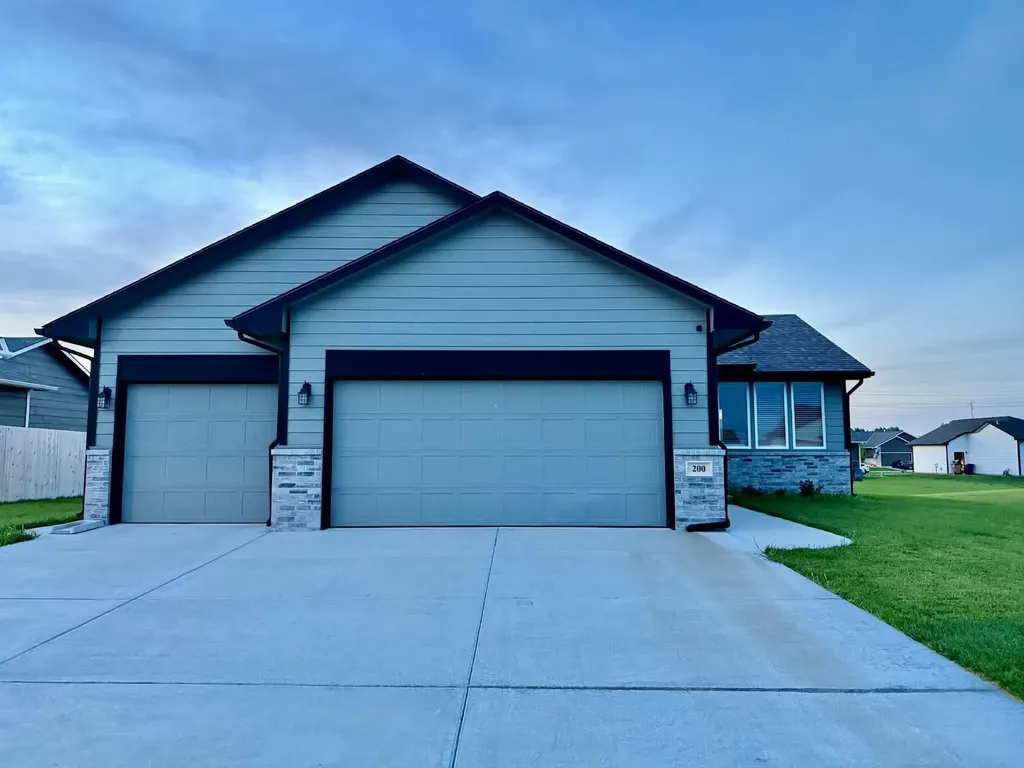 200 E Anniston Court Derby KS 67037