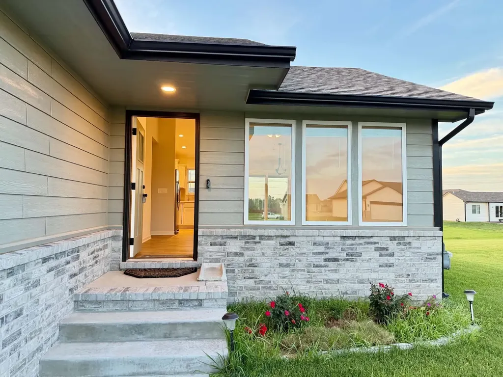 200 E Anniston Court Derby KS 67037