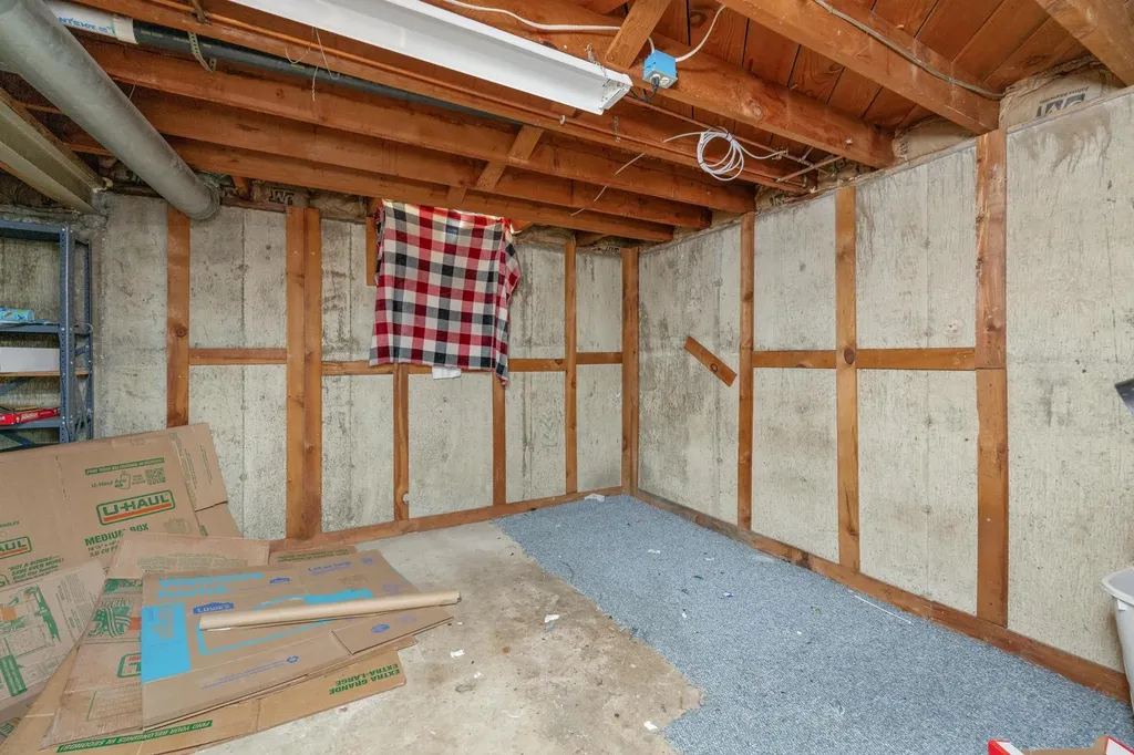 2104 S Osage Avenue Wichita KS 67213